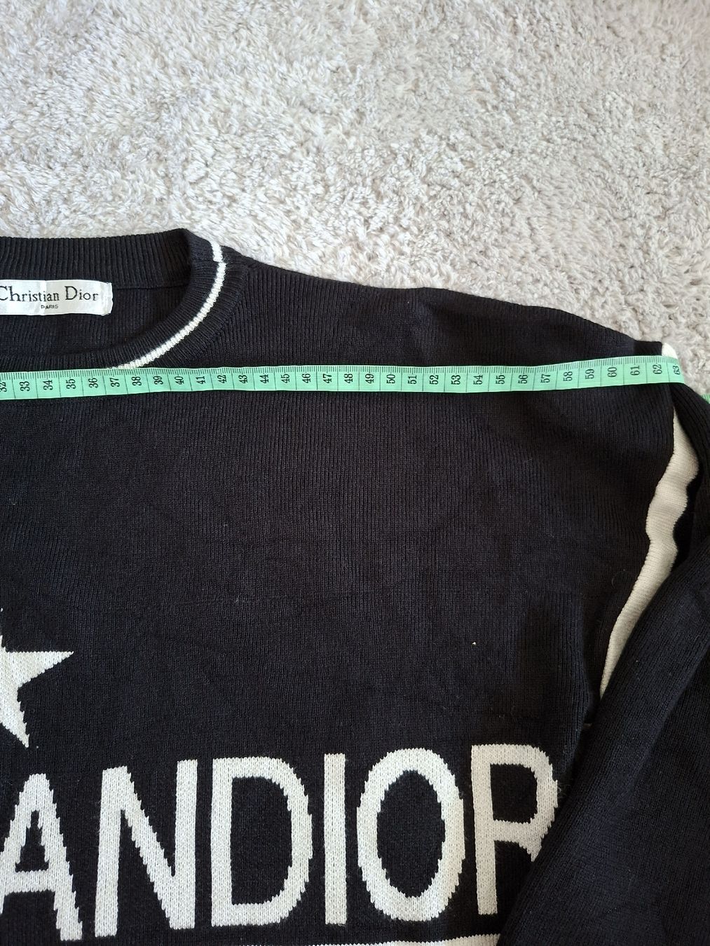 Dior Maglioni & Felpe: Pull Christian Dior noir avec étoile et logo  – Usato da Renens VD venduto da ser_j2fn 2