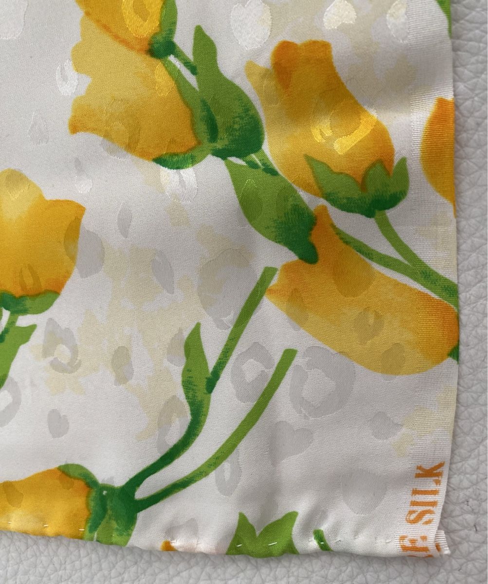 Foulard & Sciarpe: Seiden Schal 🌸 – Usato da Opfikon venduto da Luis144 8