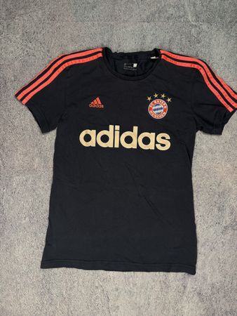 Adidas FC Bayern München T-Shirt dunkelblau Grösse S
