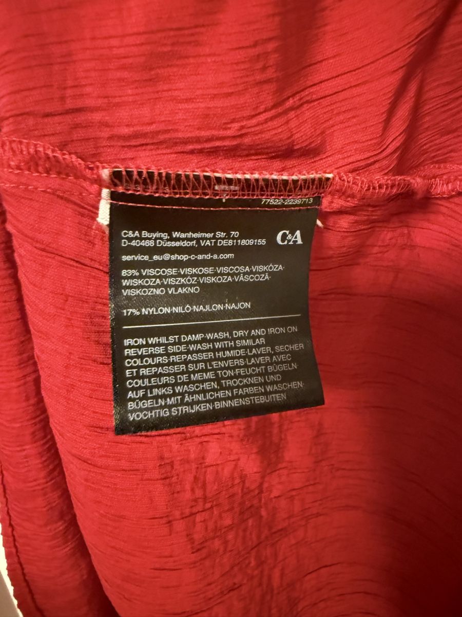C&A Tops: C&A Top rot Gr. 42 – D'occasion à Kloten par ble_78dj 4