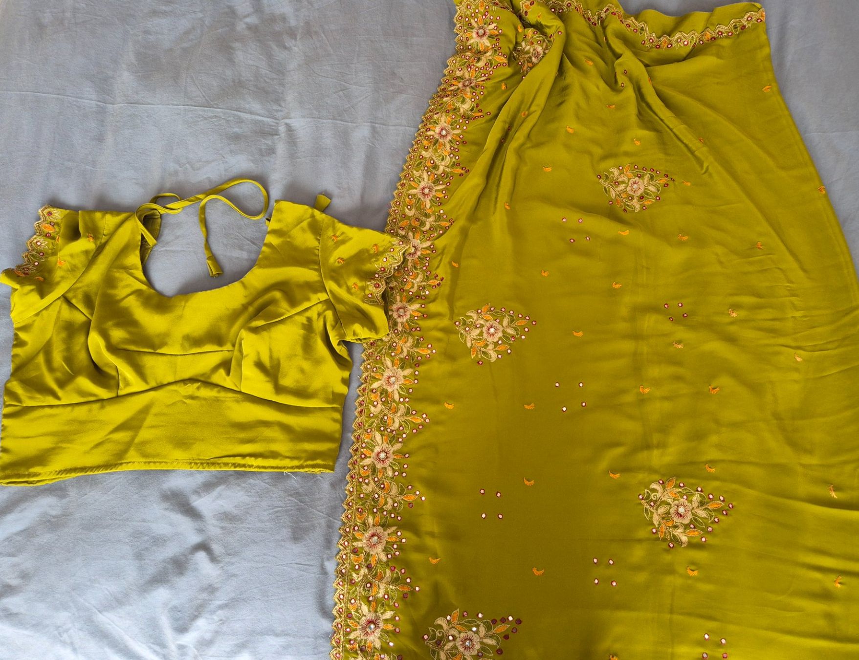 Kleider: Sari – Gebraucht aus Thalwil von HLF 1