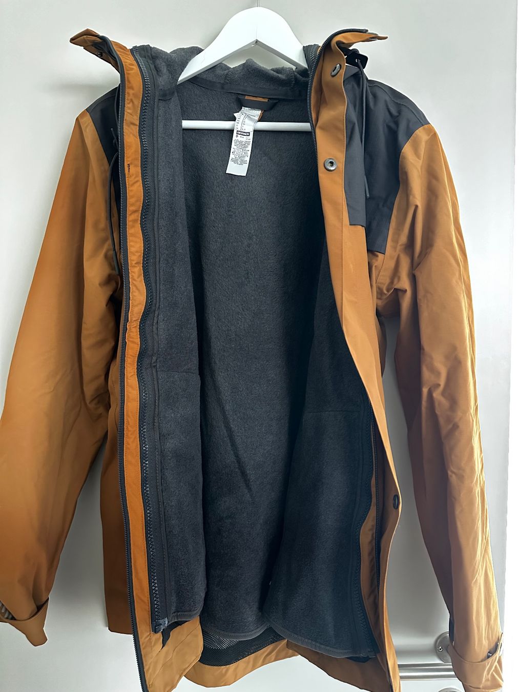 Decathlon Giacche: Warme Winterjacke von Decathlon, Grösse S – Usato da Haldenstein venduto da enie123 3