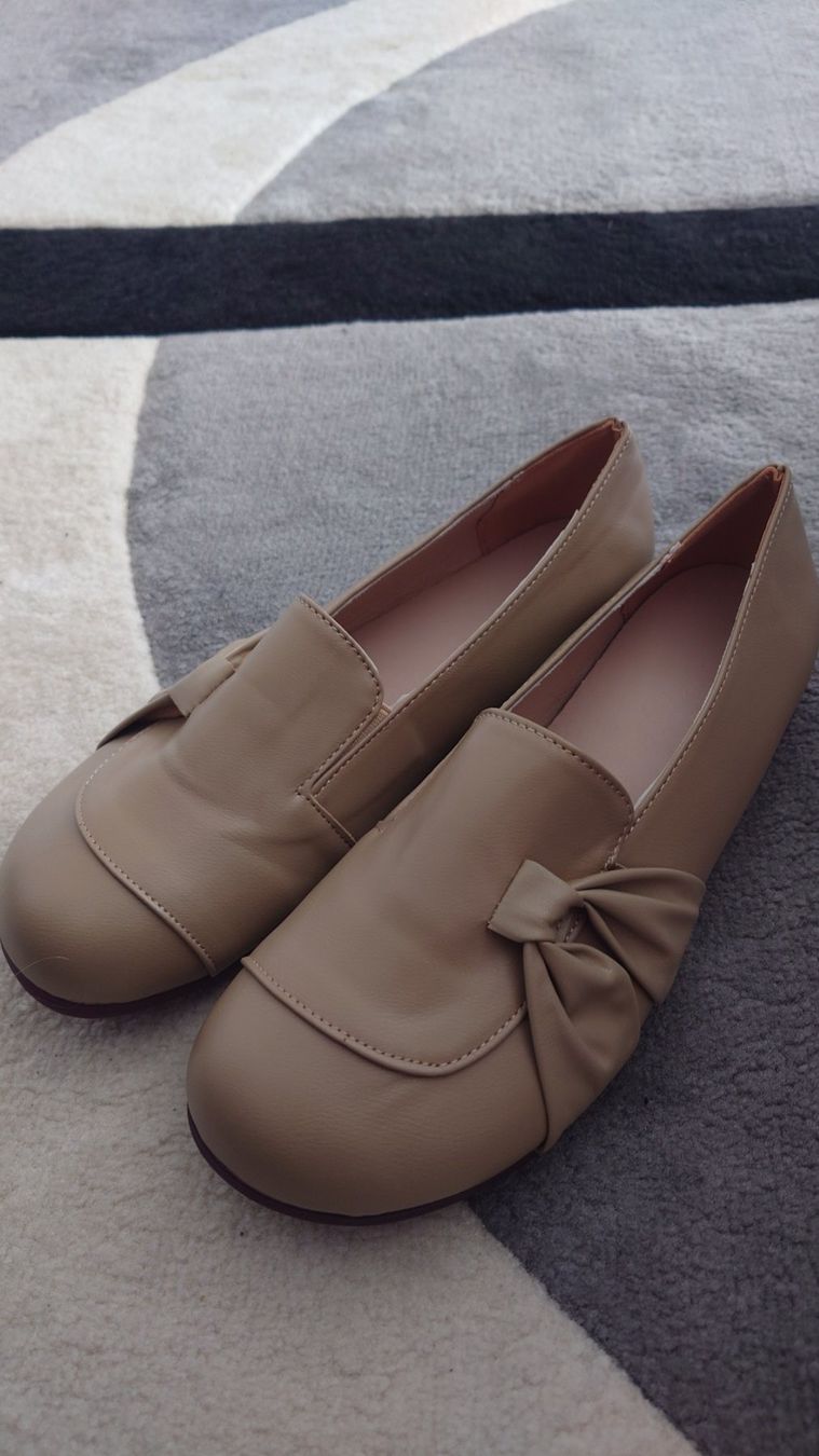 Scarpe da donna: Chaussures beiges – Nuovo e nell'imballaggio originale da Cugy VD venduto da Twinsen93