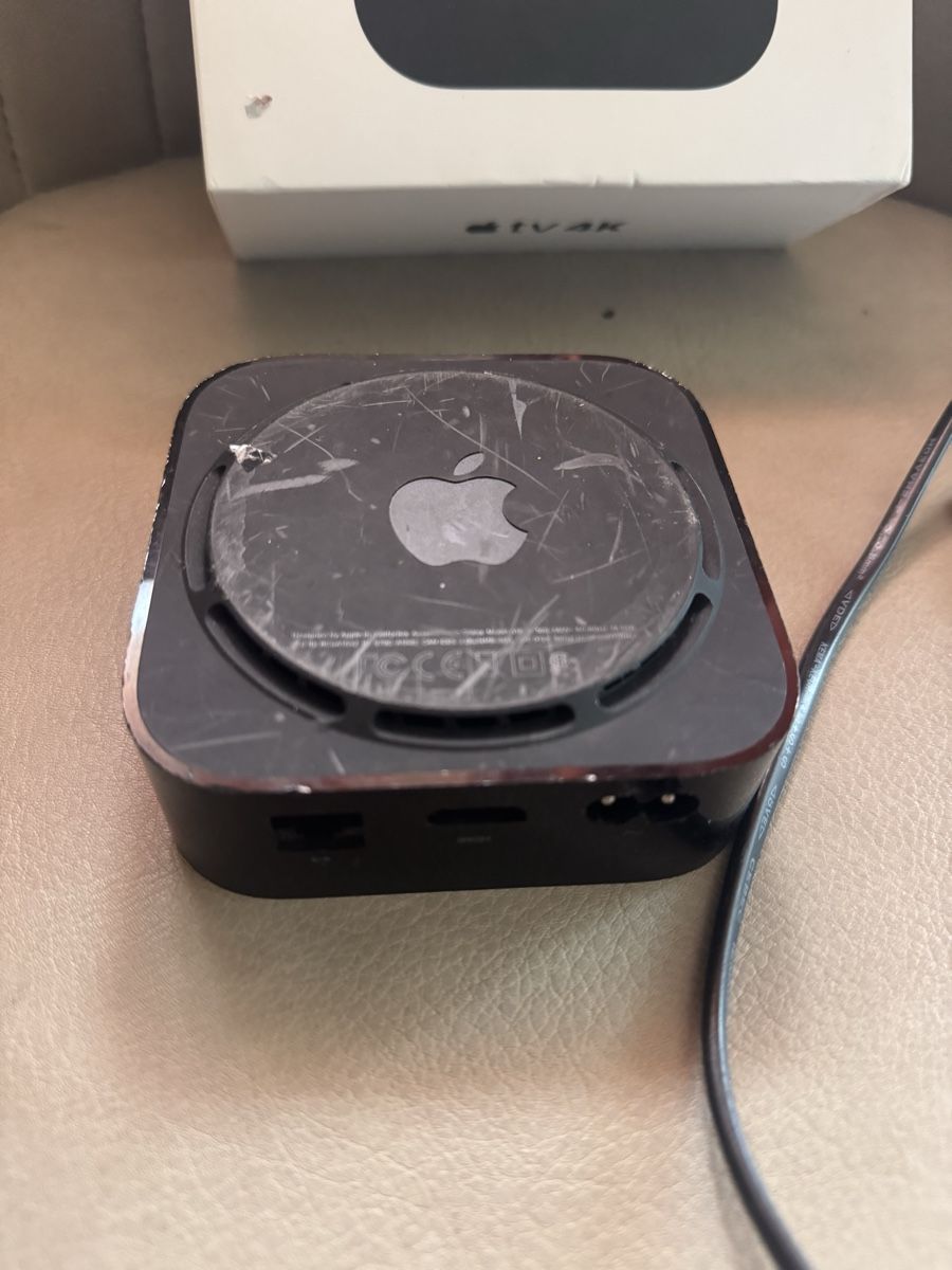Apple Sistemi audio & multimediali: Apple TV 4K 1.Gen – Usato da Adliswil venduto da Pacifoll 1