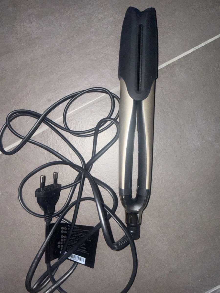 GHD Piastre & Arricciacapelli: Ghd Platinum+ Glätteisen goldfarben gebraucht – Nuovo (secondo la descrizione) da Liestal venduto da isa_8y72 2