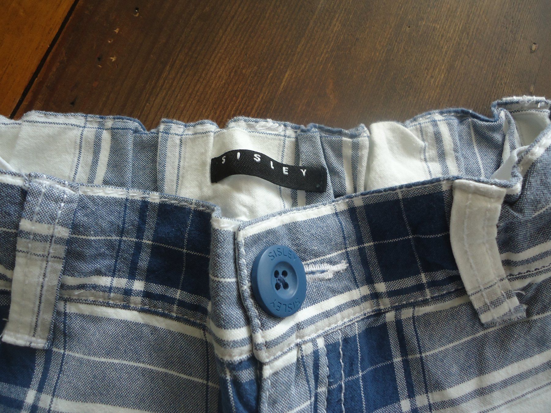 Sisley Pantaloni: Short garçon - Sisley - 8/10 ans - 134-140 – Usato da Vessy venduto da mafabe 1