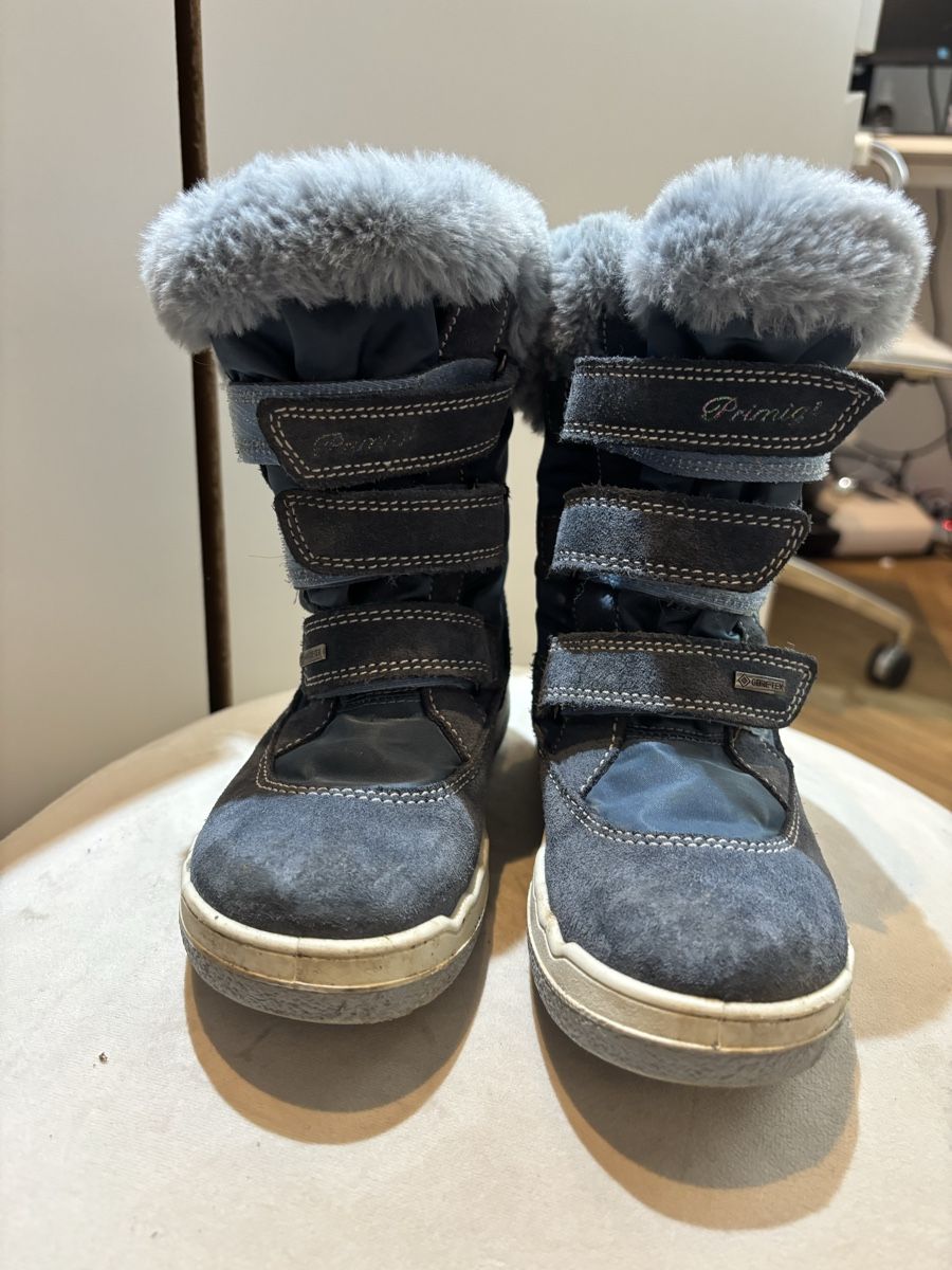 Primigi Scarpe per ragazze: Primigi Winterschuhe Gr. 28 – Usato da Höri venduto da Celine.11