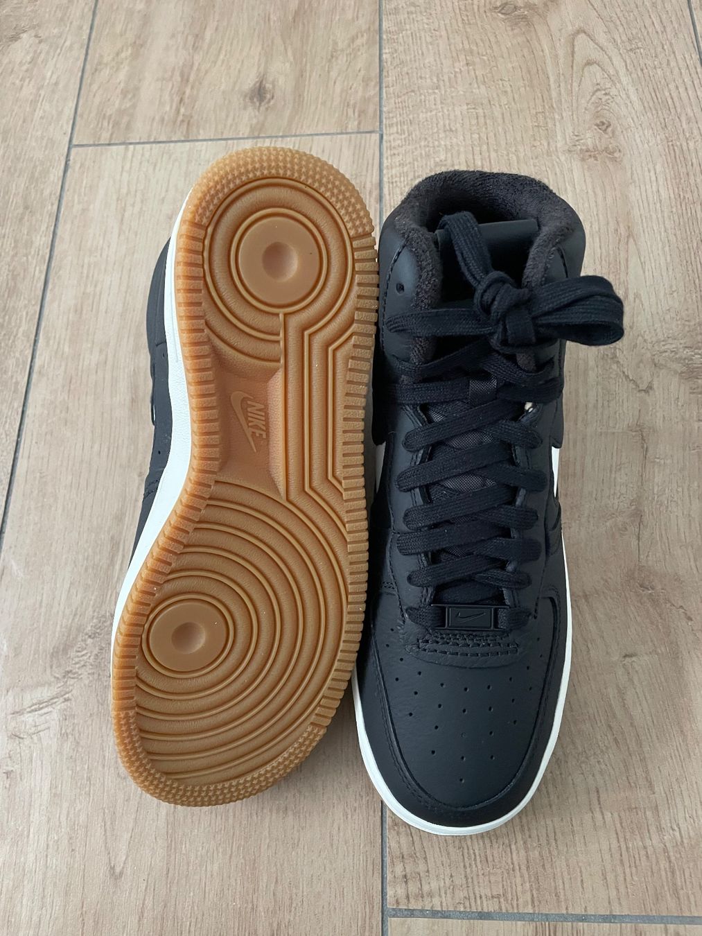 Nike Damenschuhe: Nike Air Force 1 Sculpt Gr. 38 NEU – Neu und originalverpackt aus Waltenschwil von hansnine 5