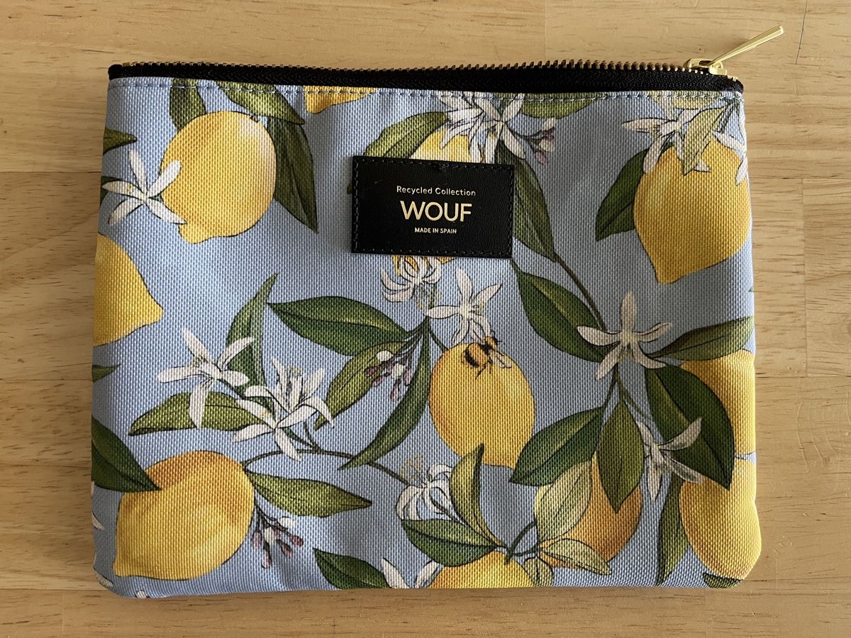 Custodie per cosmetici: Pochette woof – Nuovo (secondo la descrizione) da Mont-sur-Lausanne venduto da Pioutch