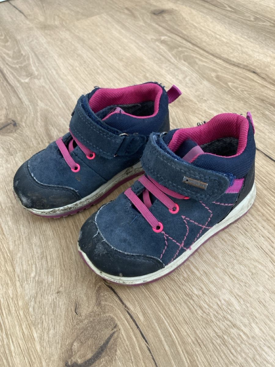 Primigi Scarpe per ragazzi: Primigi Mädchen Schuhe Gr. 23 – Usato da Aarau venduto da rolhun 1