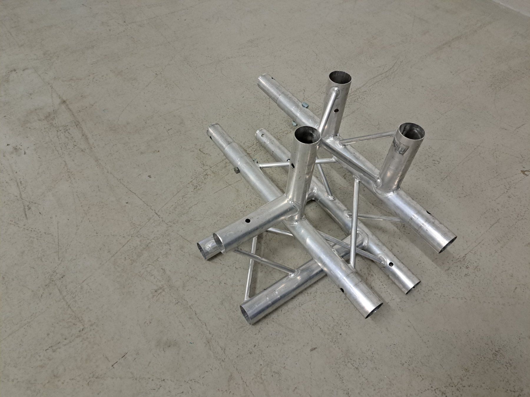 Truss: Trilite 3Punkt Traversen Set  D  achtteilig – Gebraucht aus Embrach von lichttechnik 5