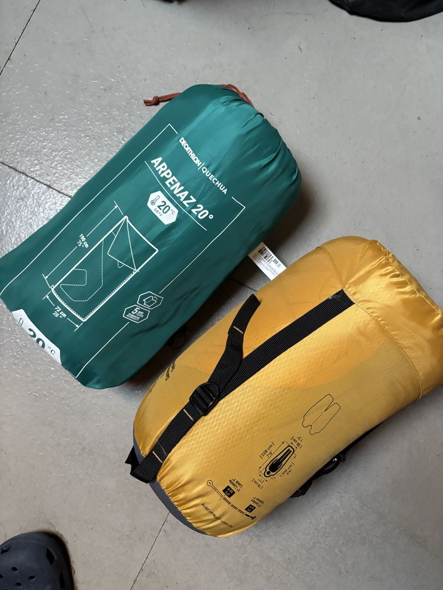 2 Schlafscke 1 Isomatte Decathlon Forclaz (Gebraucht) in Zrich fr CHF 26   nur Abholung auf Ricardo kaufen
