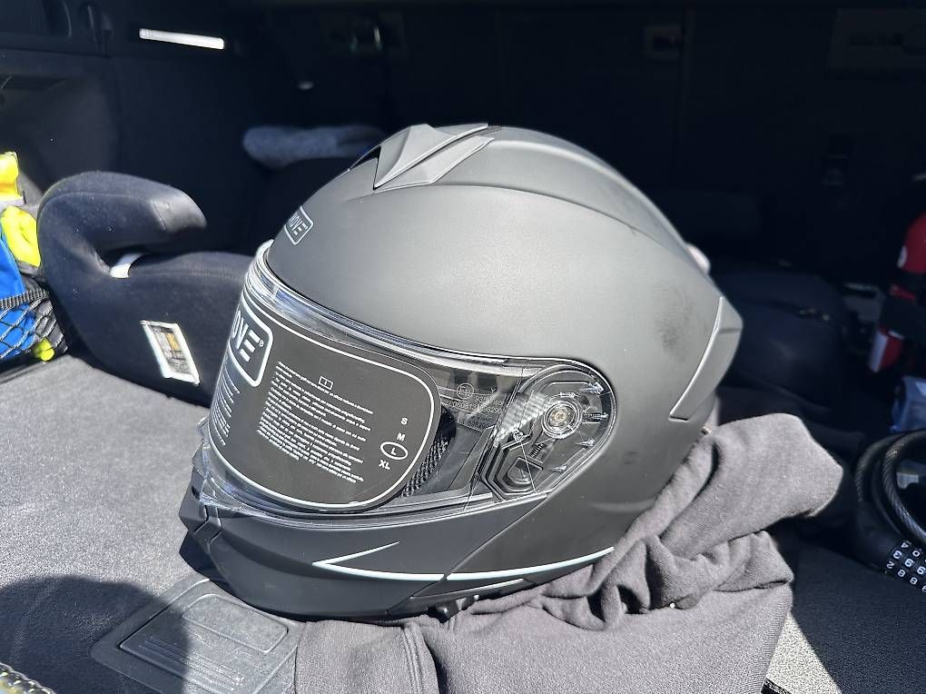 Helme & Visiere: Motorradhelm  Neu – Gebraucht aus Wettingen von ser_w7l7 2