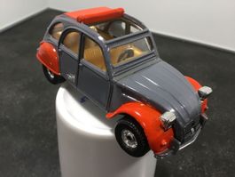 Citroën 2CV6 Rarität in 1:36