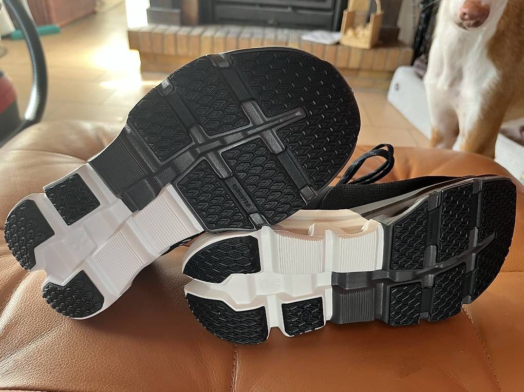 Chaussures femmes: On Cloudflyer Running – Neuf avec emballage d'origine à Epalinges par nanou75 2