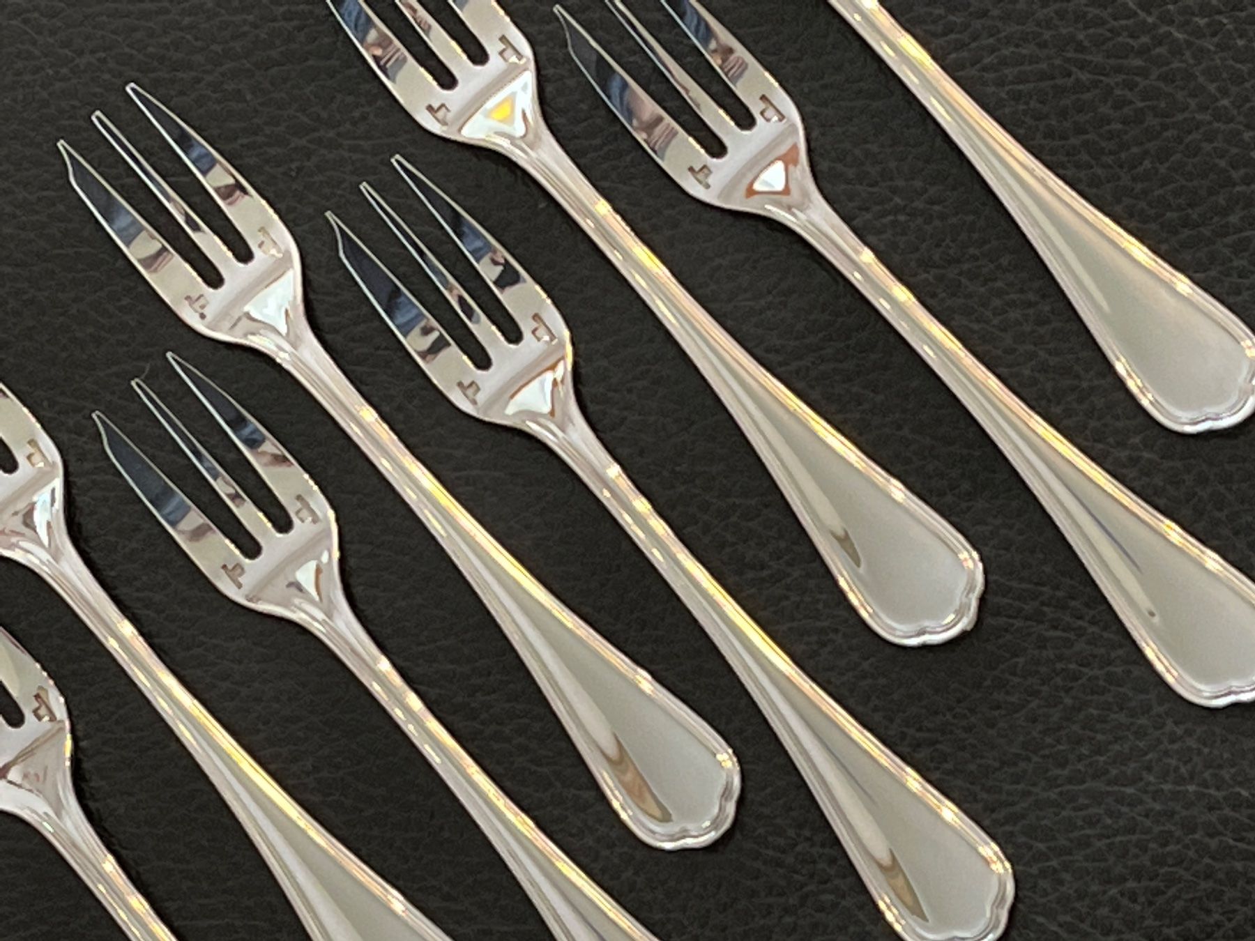Christofle Gabeln: Christofle Spatour 8x fourchettes à gâteau – Neu (gemäss Beschreibung) aus Morges von bijouxsterling2019 3
