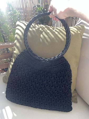 Handtasche gehäkelt schwarz