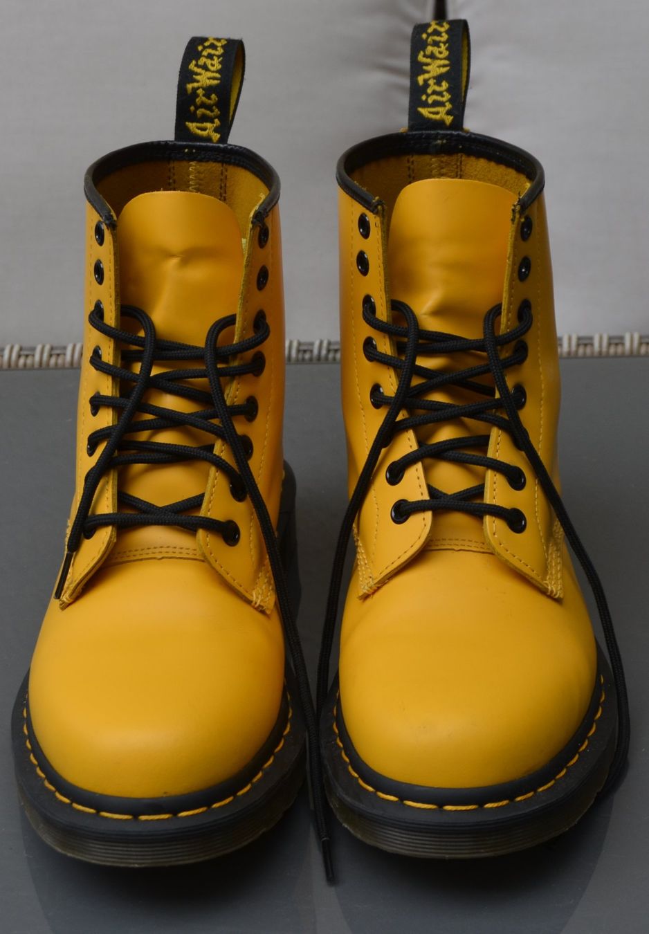 Dr. Martens Scarpe da uomo: Boots / Bottes Dr. Martens 1460 .40 – Usato da Collonges venduto da arashee 1