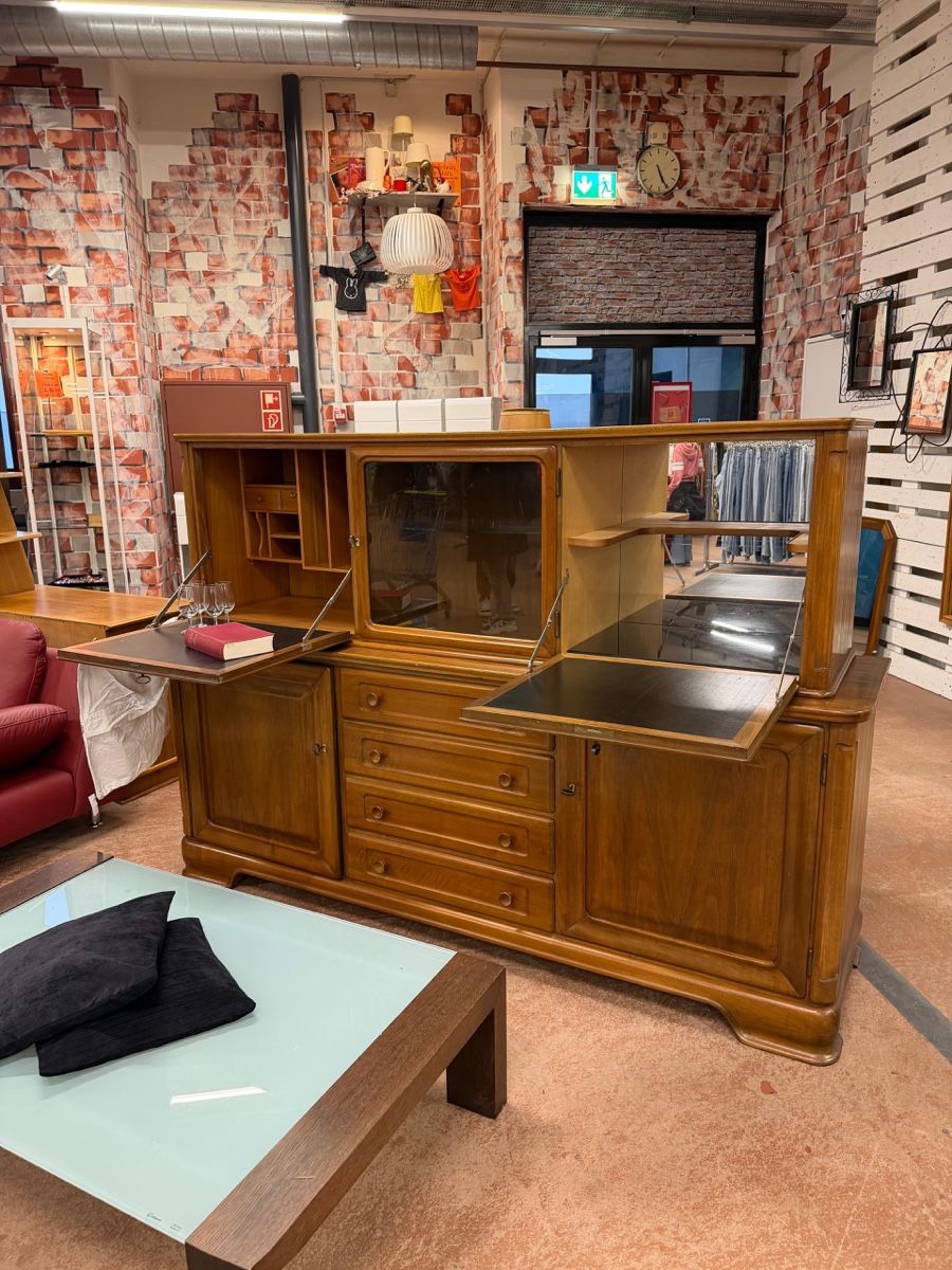 Armadi: Massivholz-Schrank – Usato da Zuchwil venduto da ana_w9c8 1