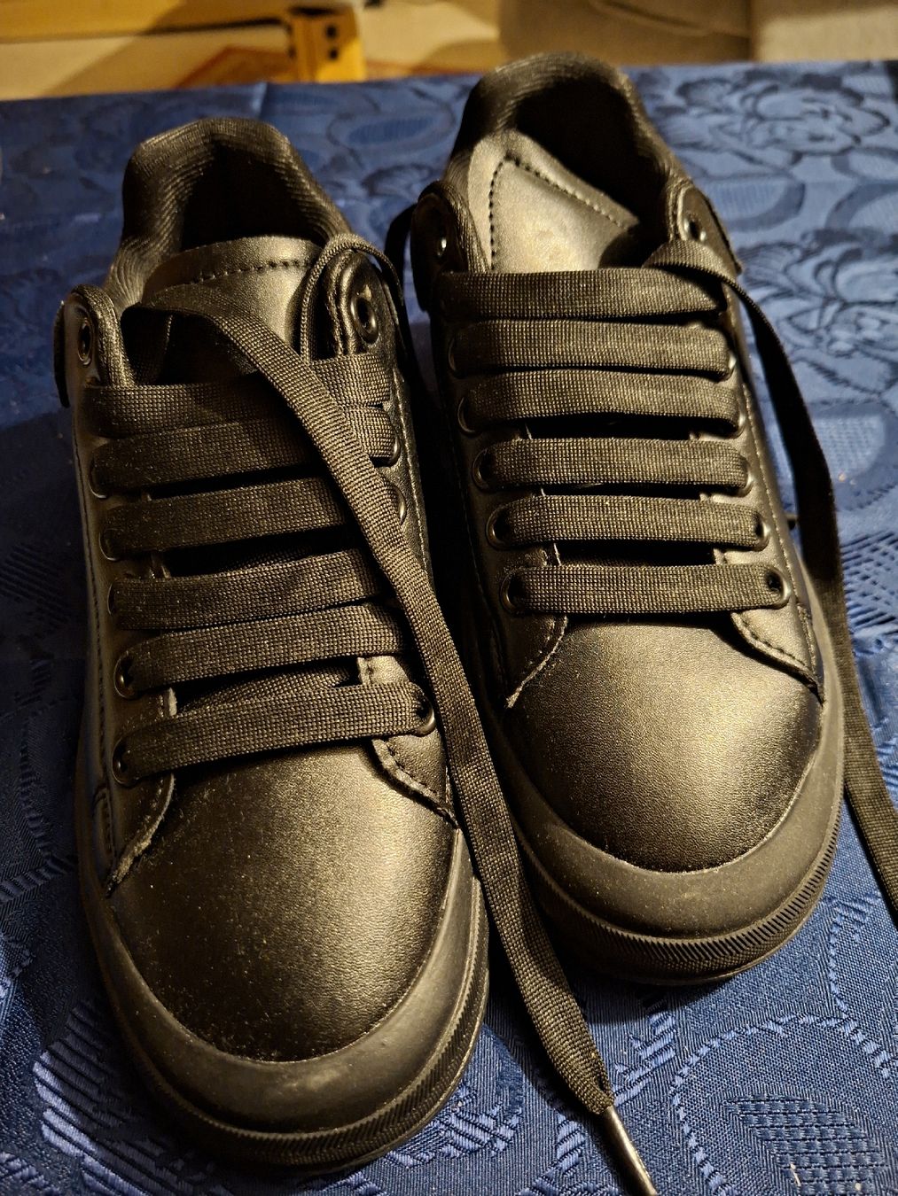 Herrenschuhe: Elevate Schuhe, neuwertig, Grösse 40 – Neu (gemäss Beschreibung) aus Marbach LU von antanarivo