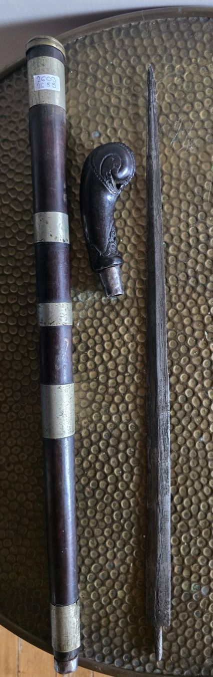 Autres collections & raretés: Altes Schwert – D'occasion à Rorschacherberg par snOOpydOg11 8