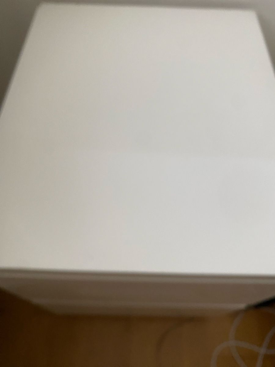 Tables de nuit: Ikea Nachtisch  – D'occasion à Dietikon par Tdaf33 2