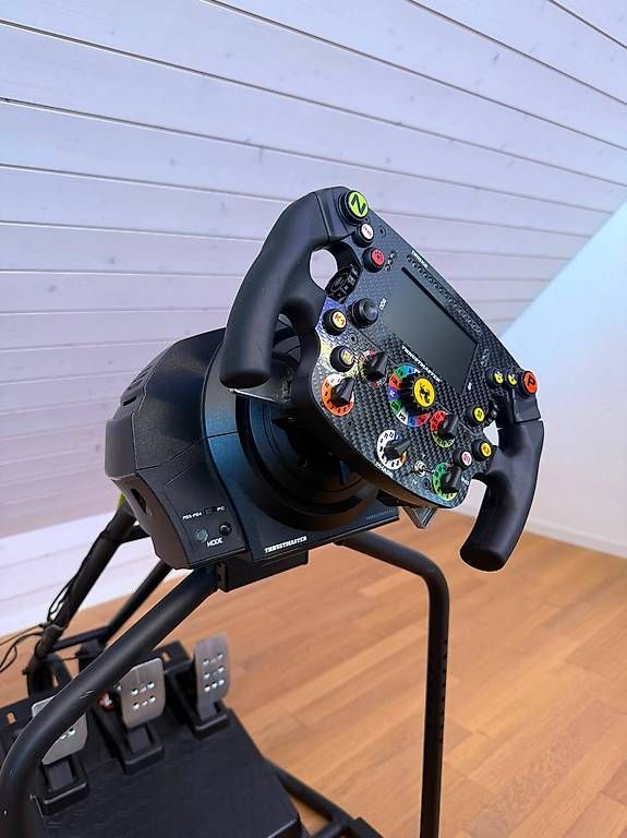 Console: Komplettes Sim-Racing-Set – Usato da Knonau venduto da mik_9nn7 2
