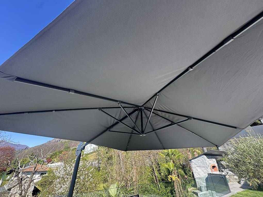 Ombrelloni: Schneider Rhodos Ampelschirm 3x4m Anthrazit  – Usato da Hochfelden venduto da Q13 3