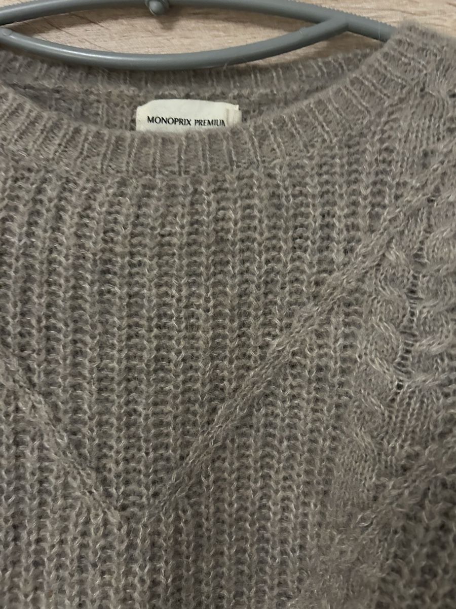 Pulls & Sweat-shirts: Pull – D'occasion à Lausanne par naranjo 2