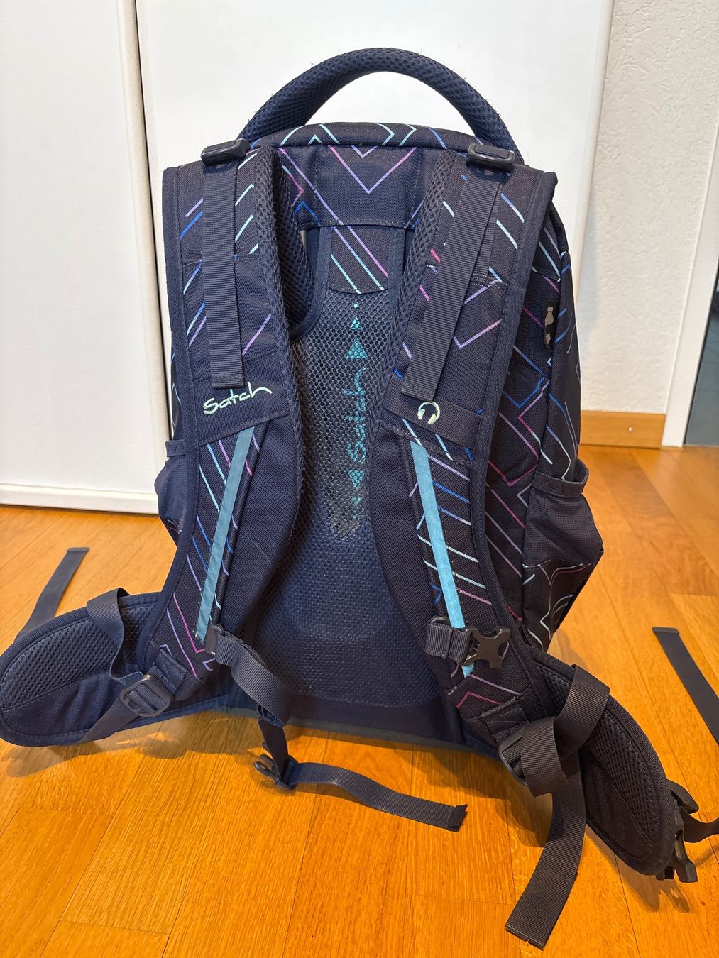 Kindertaschen: SATCH Pack Schulrucksack – Gebraucht aus Dübendorf von Biene70 1