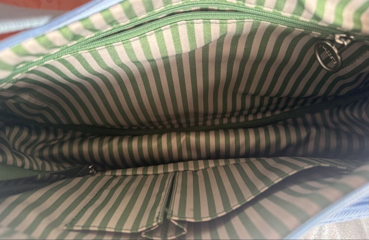 Lacoste Taschen: Sac Lacoste – Gebraucht aus Vésenaz von NORA1325 4