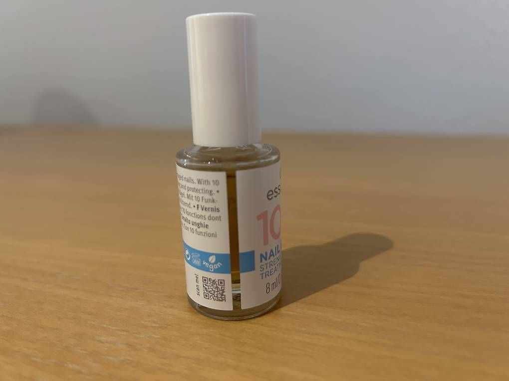 Cura del viso: Essence 10in1 Nail Repair – Usato da Vaduz venduto da alina_hasler 2