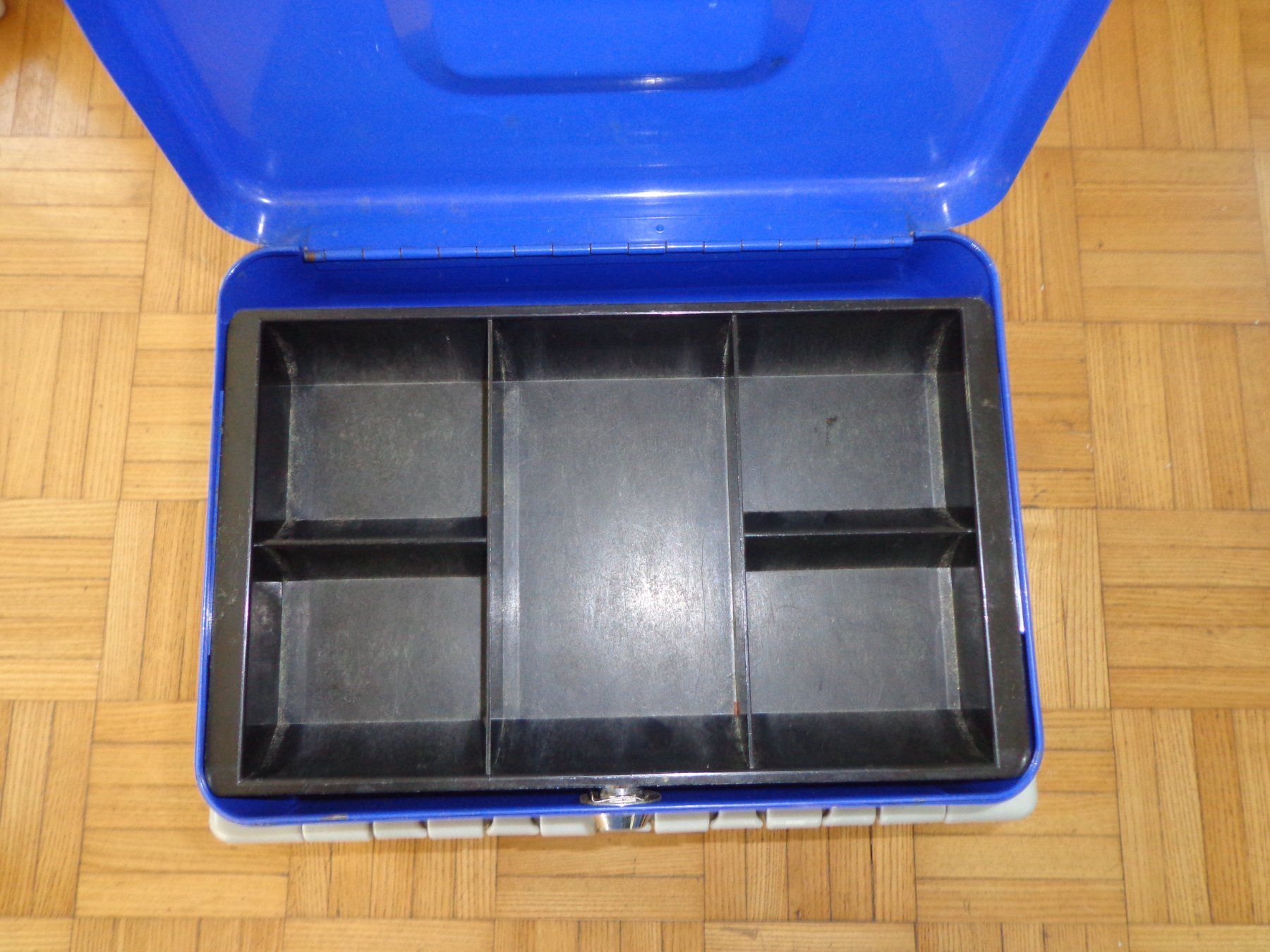 Registratore di cassa: Kasse Box – Usato da Schönenwerd venduto da beibei01 3