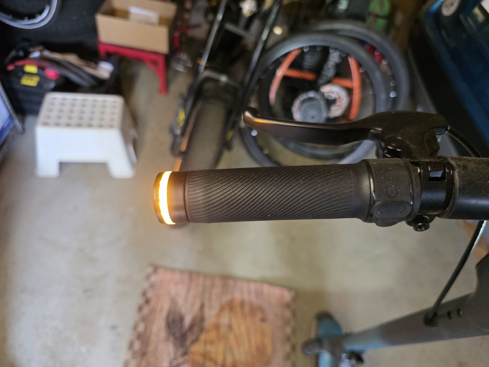 Soflow Kickboard: Trottinette électrique Soflow So4 pro max – D'occasion à Montpreveyres par vik_k92c 4
