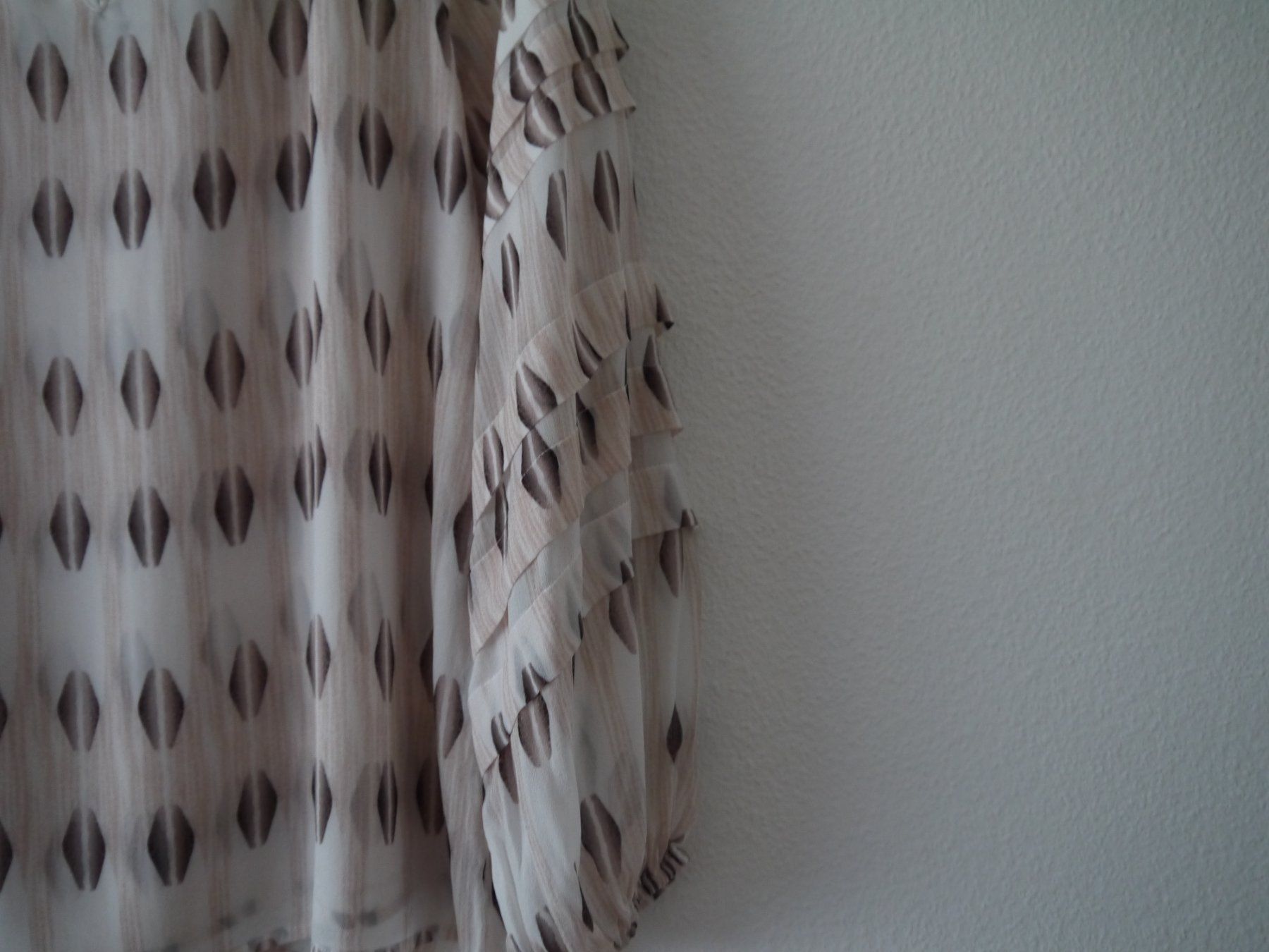 Hemisphere Camicette: HEMISPHERE Bluse Gr: XS – Usato da Hagendorn venduto da Blaf 5