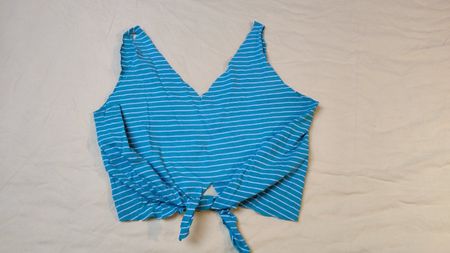 Trendige Fizzen CropTops, Handmade Gr.S-M NEU