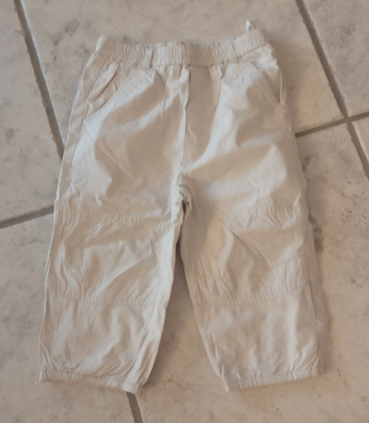Lotti & Set di vestiti: Jungen Kleiderpaket Größe 92 – Usato da Chur venduto da Rodanisa 8
