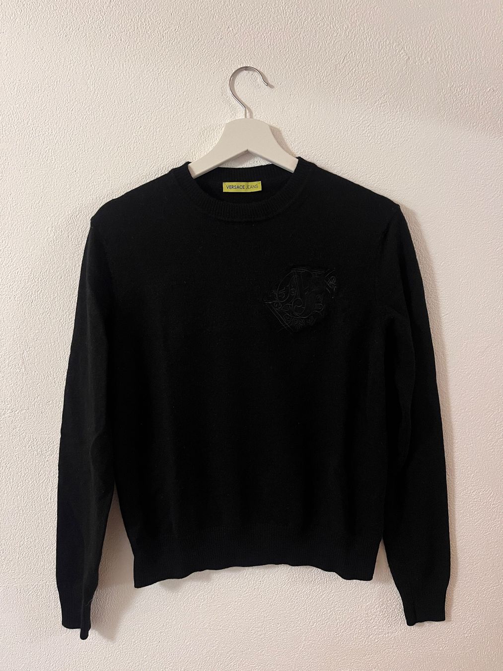 Versace Maglioni & Felpe: Pullover schwarz - Versace Jeans – Usato da Chur venduto da larah97