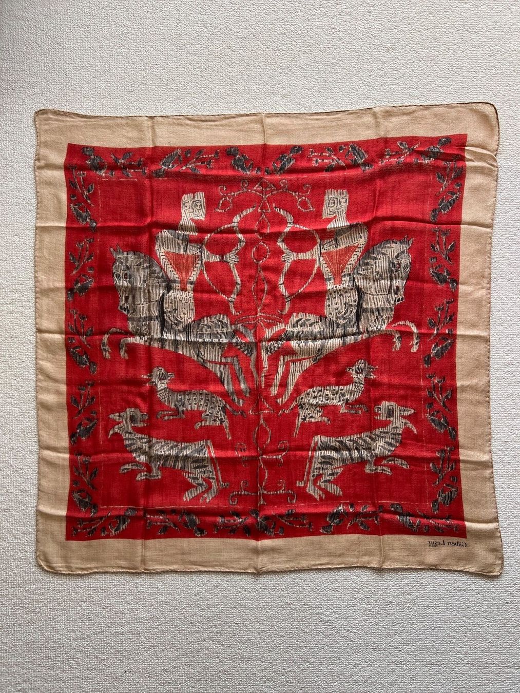 Foulards, Tücher & Schals: Foulard – Gebraucht aus Biel-Benken BL von efd4105