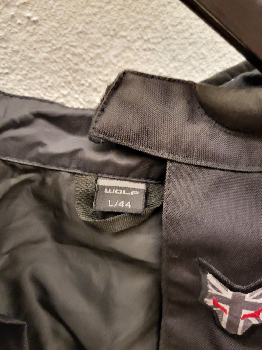 Jacken: Motorradjacke WOLF Tec-Tour Grösse L – Gebraucht aus Pfäffikon ZH von telve 3