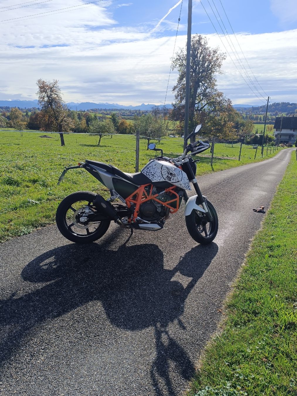 KTM Strada: KTM Duke 690 – Usato da Ottikon venduto da PiloniFive 2
