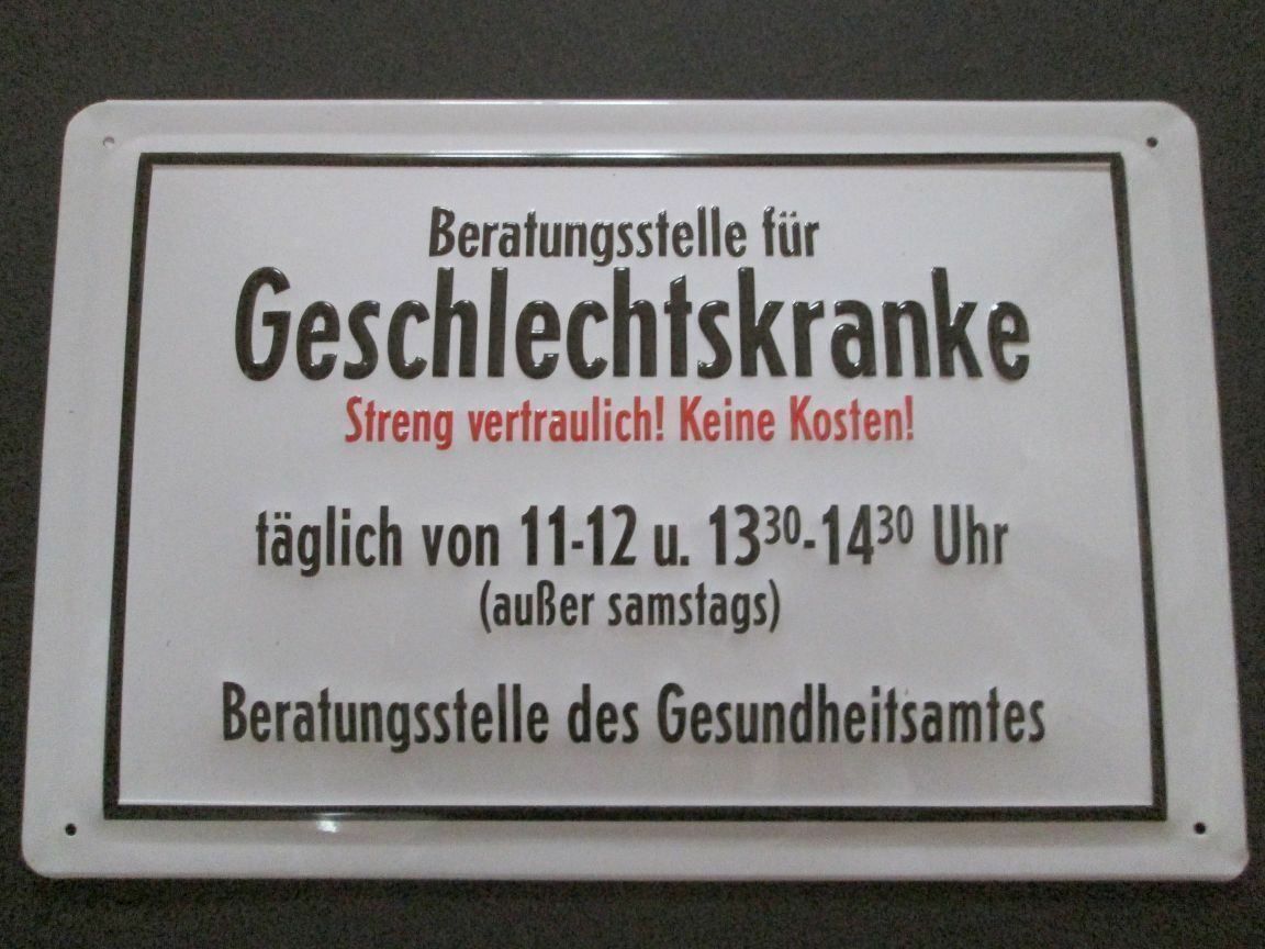 Insegne: Blechschild-BERATUNGSSTELLE GESCHLECHTSK – Nuovo e nell'imballaggio originale da Rupperswil venduto da big-one-sale