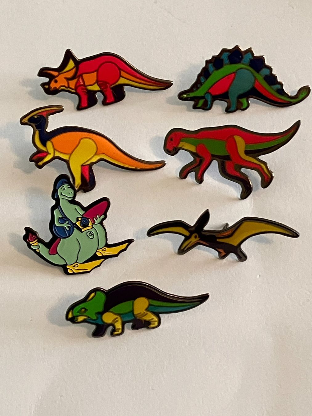 Placchette & Badge: 7 Pin Dinosaurier – Usato da Basel venduto da djwwpp