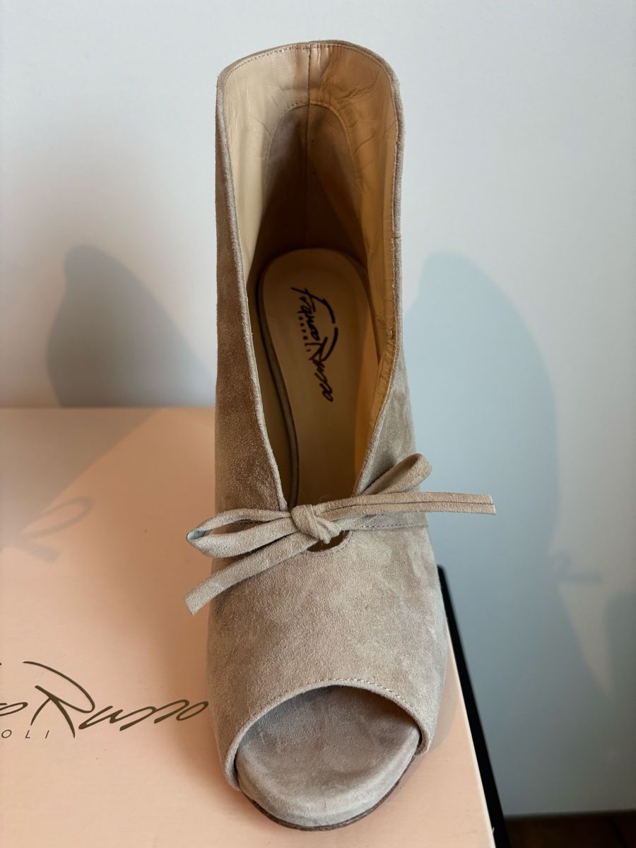 Damenschuhe: High-Heels Veloursleder beige/sand 38.5 – Neu (gemäss Beschreibung) aus Bottighofen von lwa_11686 6