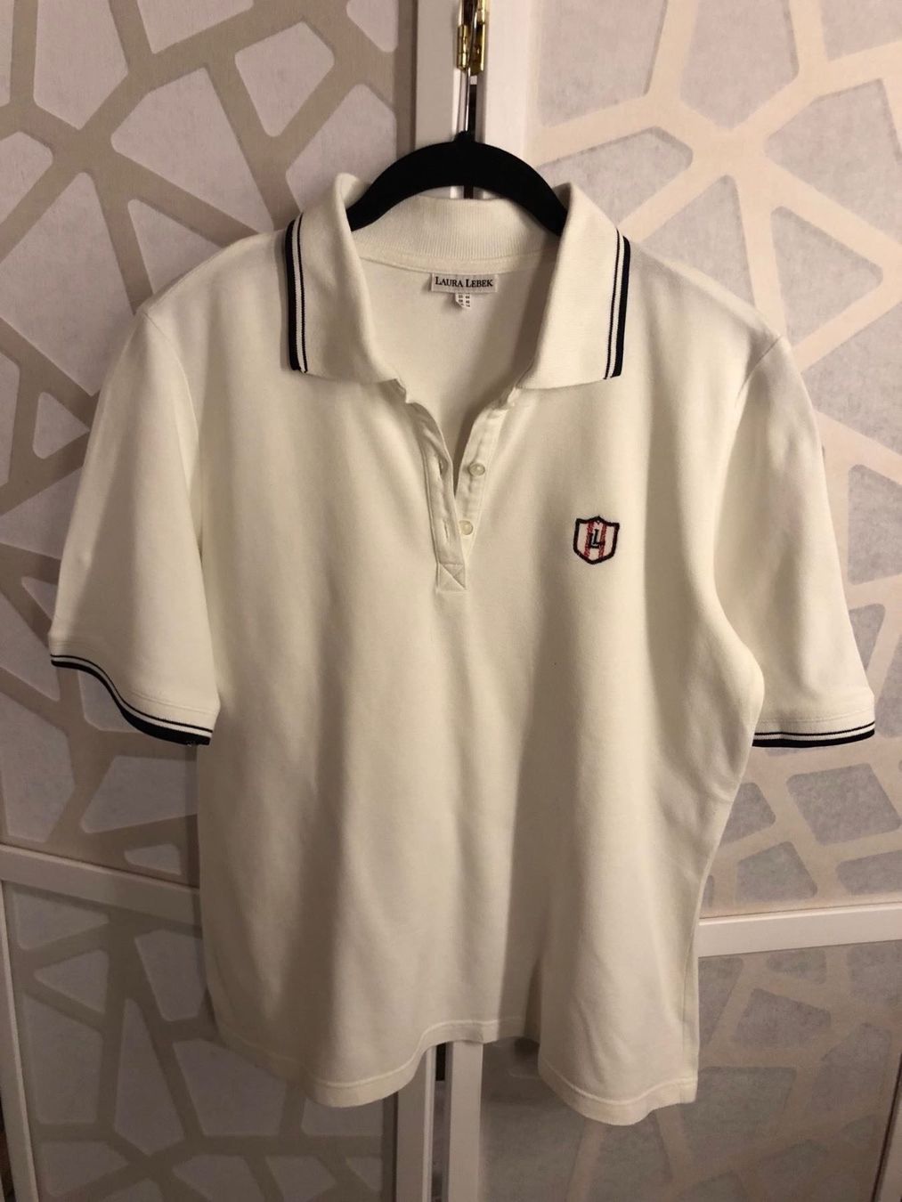 Top: Beau top de sport blanc. M – Nuovo (secondo la descrizione) da Grund b. Gstaad venduto da PlageNeige
