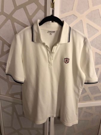 Beau top de sport blanc. M