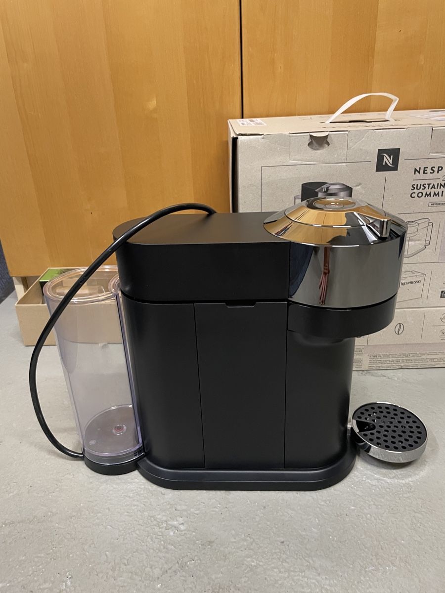 Nespresso Macchine per caffè & Macchine per espresso: Nespresso Kaffee Maschine  – Usato da Dürnten venduto da Dutchman4 2