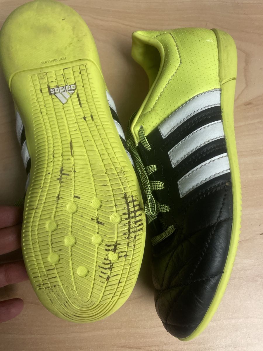 Adidas Scarpe per ragazzi: Adidas Hallenschuhe Gr.34 – Usato da Obergerlafingen venduto da cabo4 2