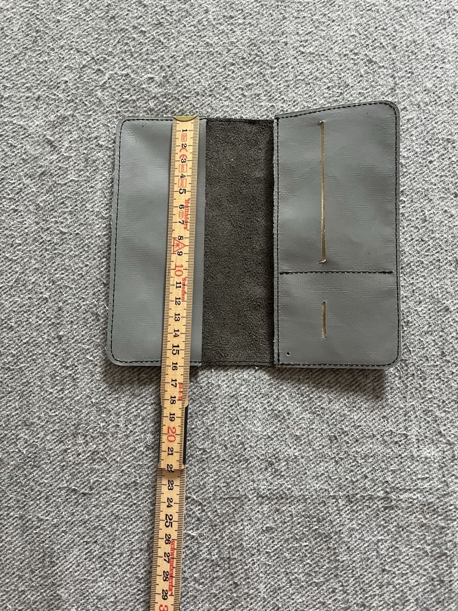 Freitag Cover & Protezioni schermo: Freitag Handyhülle – Usato da Thalheim venduto da karmabis_ 4
