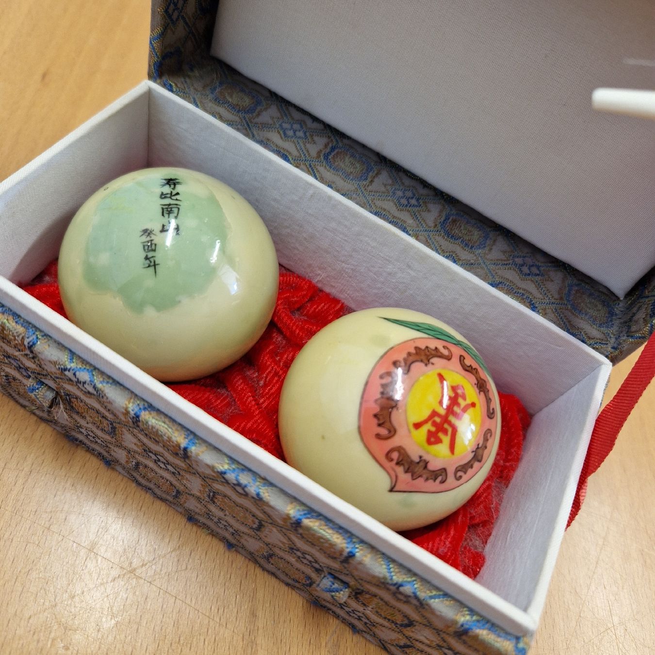 Chinesische Baoding Kugeln mit Klang mit Etui (Neu (gemäss Beschreibung ...